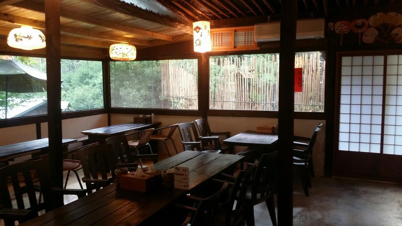 Bright Moon Homestay Dongshi  Esterno foto