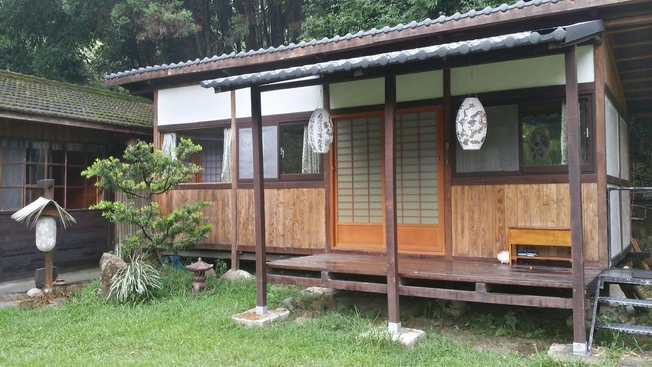 Bright Moon Homestay Dongshi  Esterno foto
